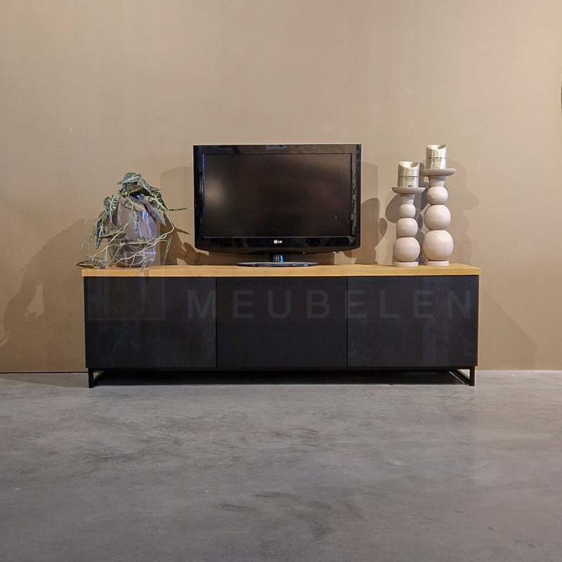 Eiken TV Meubel Veertje