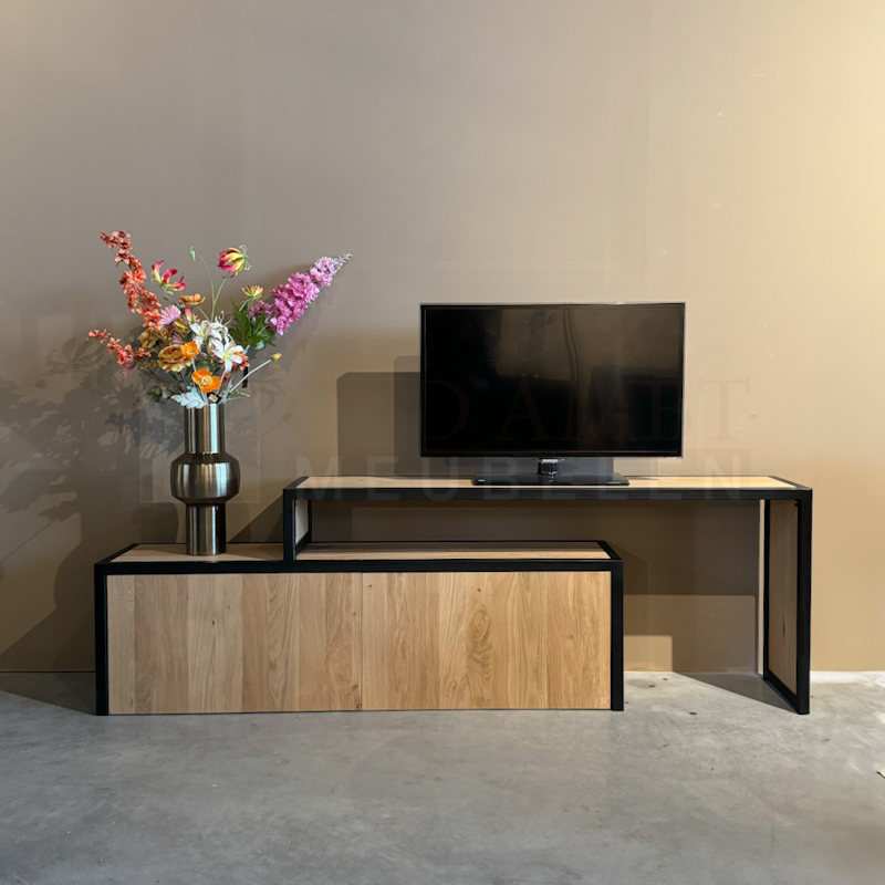 Eiken TV Meubel Vigga