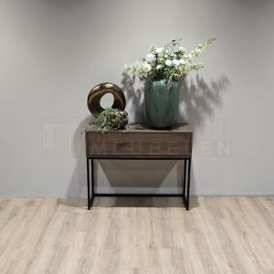 Eiken Sidetable Harrie