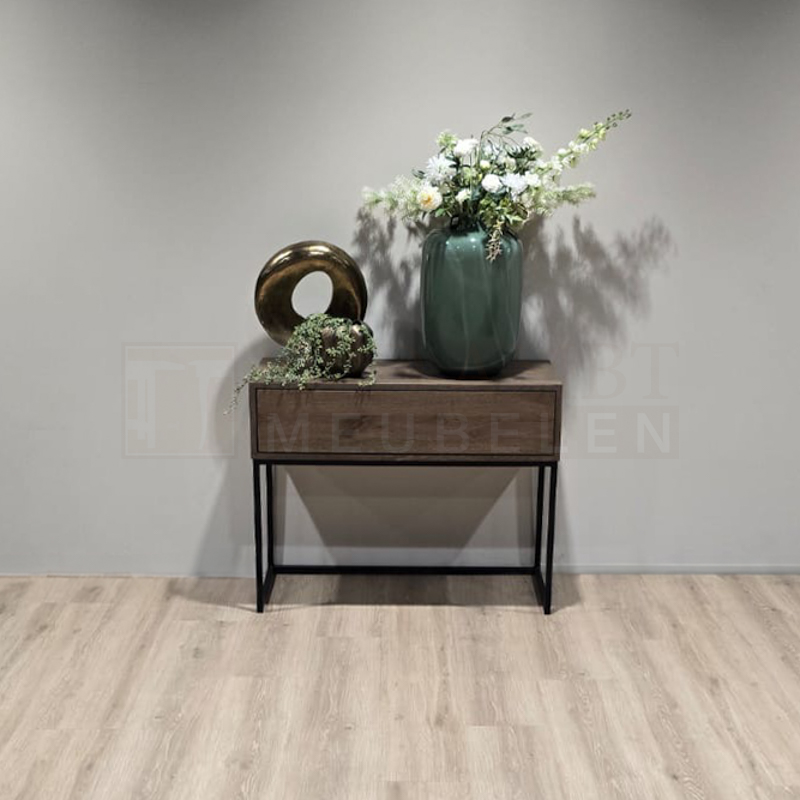 Eiken Sidetable Harrie