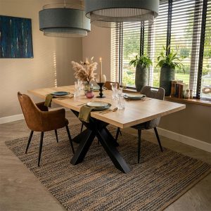 Eiken tafel Laurens