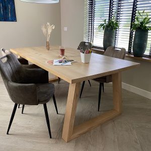 Eiken tafel Marco