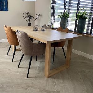 Eiken tafel Martha