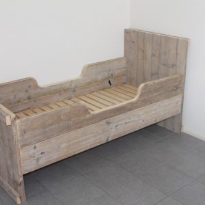 Steigerhouten Bed Max