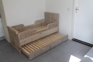Steigerhouten Bed Max met Extra Bed