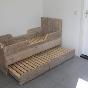 Steigerhouten Bed Max met Extra Bed