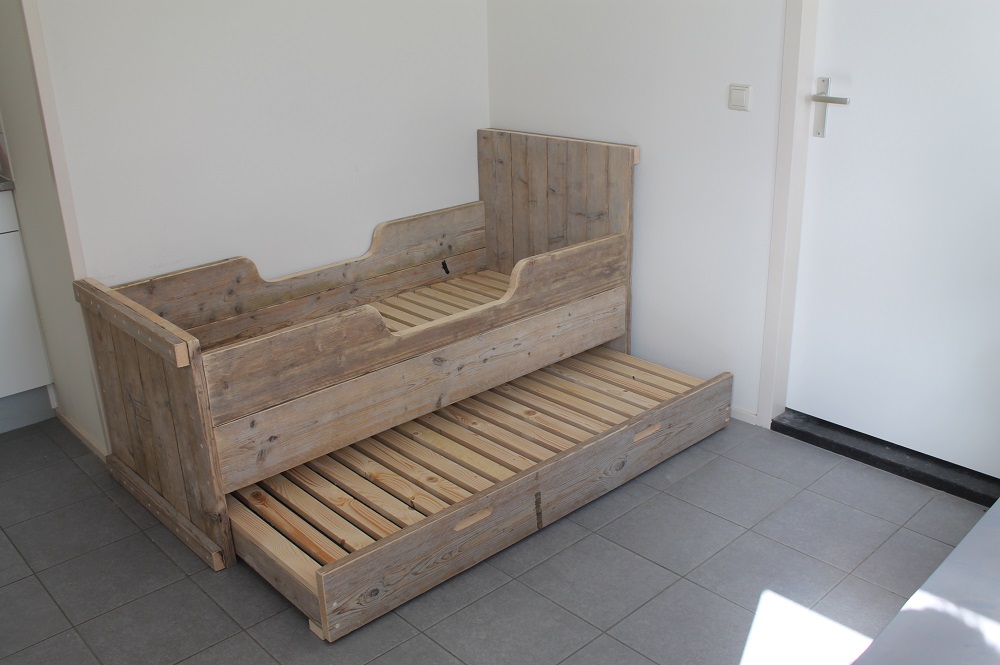 Steigerhouten Bed Max met Extra Bed