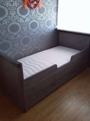 Steigerhouten Bed Nikolas met Ladenbak