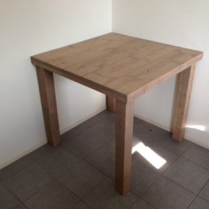 Steigerhouten tafel Britt