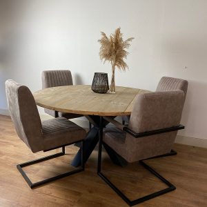 Steigerhouten tafel Klasina
